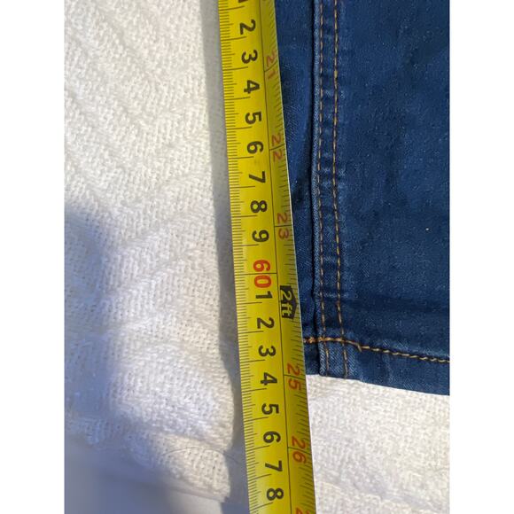 Ellen Tracy “Cora” Denim Jeans Women’s Size 8 Dark Wash - Picture 3 of 9